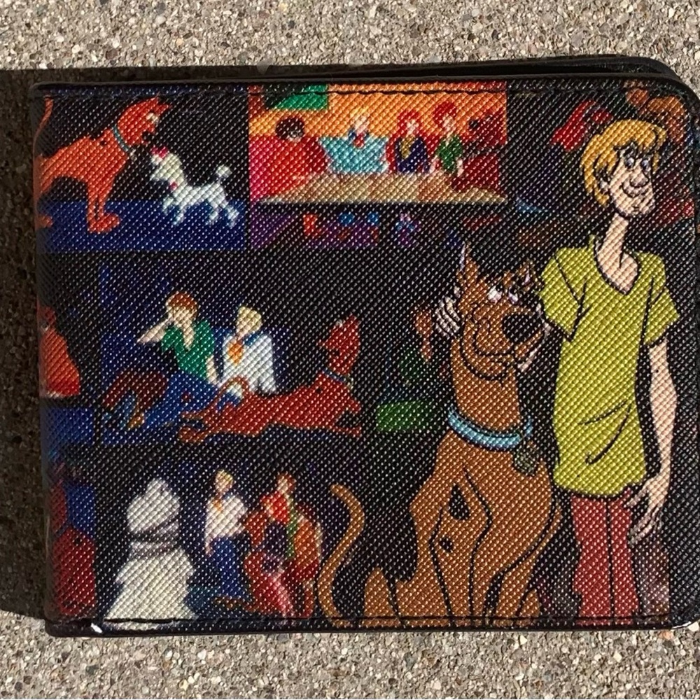 Scooby-Doo Cartoon Wallet used, in great condition